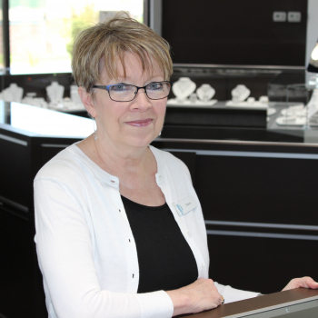 - Meet the jewelry experts at Doland Jewelers, Inc. in Dubuque, IA